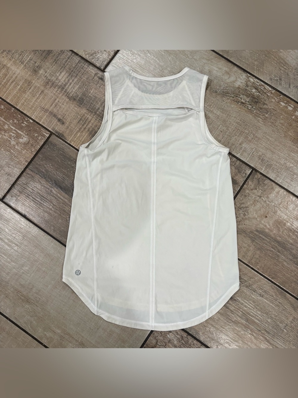 Lululemon women's white Align Hip-Length Racerback sculpt Tank Top size 4